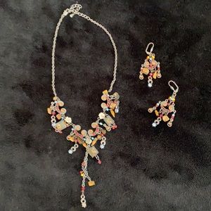Casual Victorian necklace and earrings set